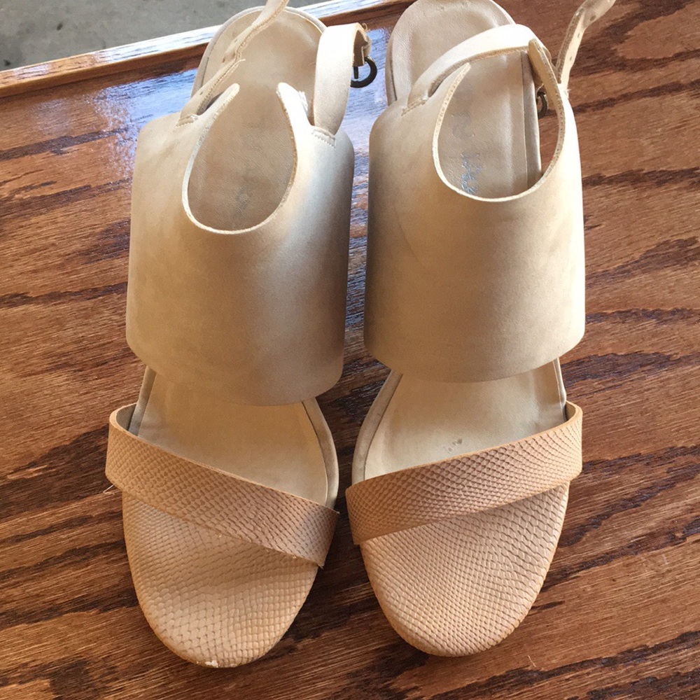 Dirty Laundry wedge sandals